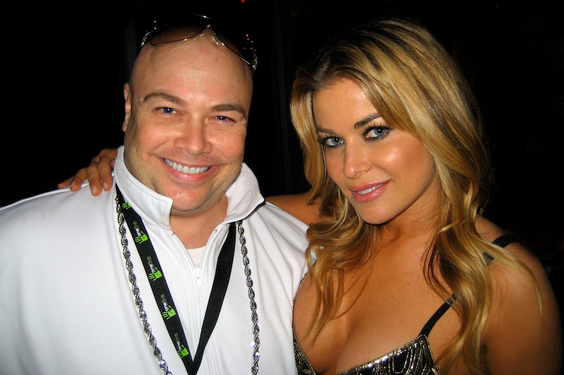 Hanging out all night with Carmen Electra who is such a sweetie. We had a wonderful talk about manifestation, positive energy and relationships.
